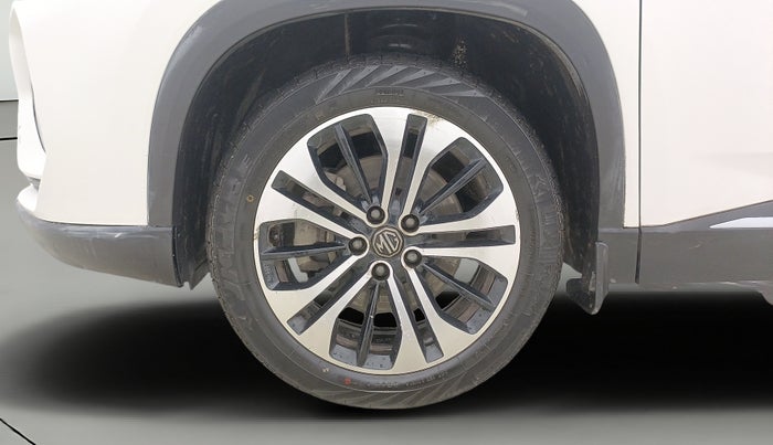 2021 MG HECTOR PLUS SELECT 2.0 DIESEL TURBO MT 7-STR, Diesel, Manual, 87,126 km, Left Front Wheel