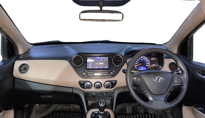 2017 Hyundai Grand i10 SPORTZ (O) 1.2 KAPPA VTVT, Petrol, Manual, 25,322 km, Dashboard