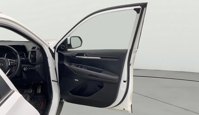 2020 KIA SONET GTX PLUS 1.5 AT, Diesel, Automatic, 75,049 km, RHS Front Door