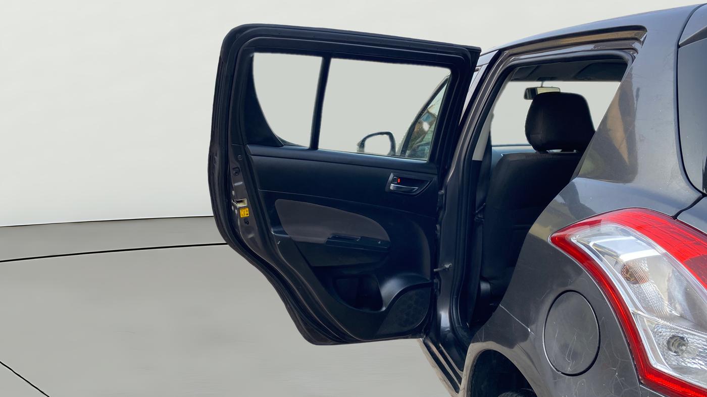 2017 Maruti Swift VDI, Diesel, Manual, 95,072 km, LHS Rear Door