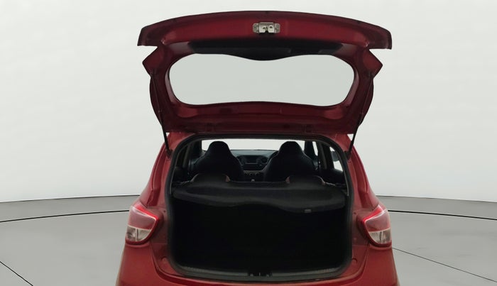 2018 Hyundai Grand i10 MAGNA AT 1.2 KAPPA VTVT, Petrol, Automatic, 38,209 km, Boot Door Open