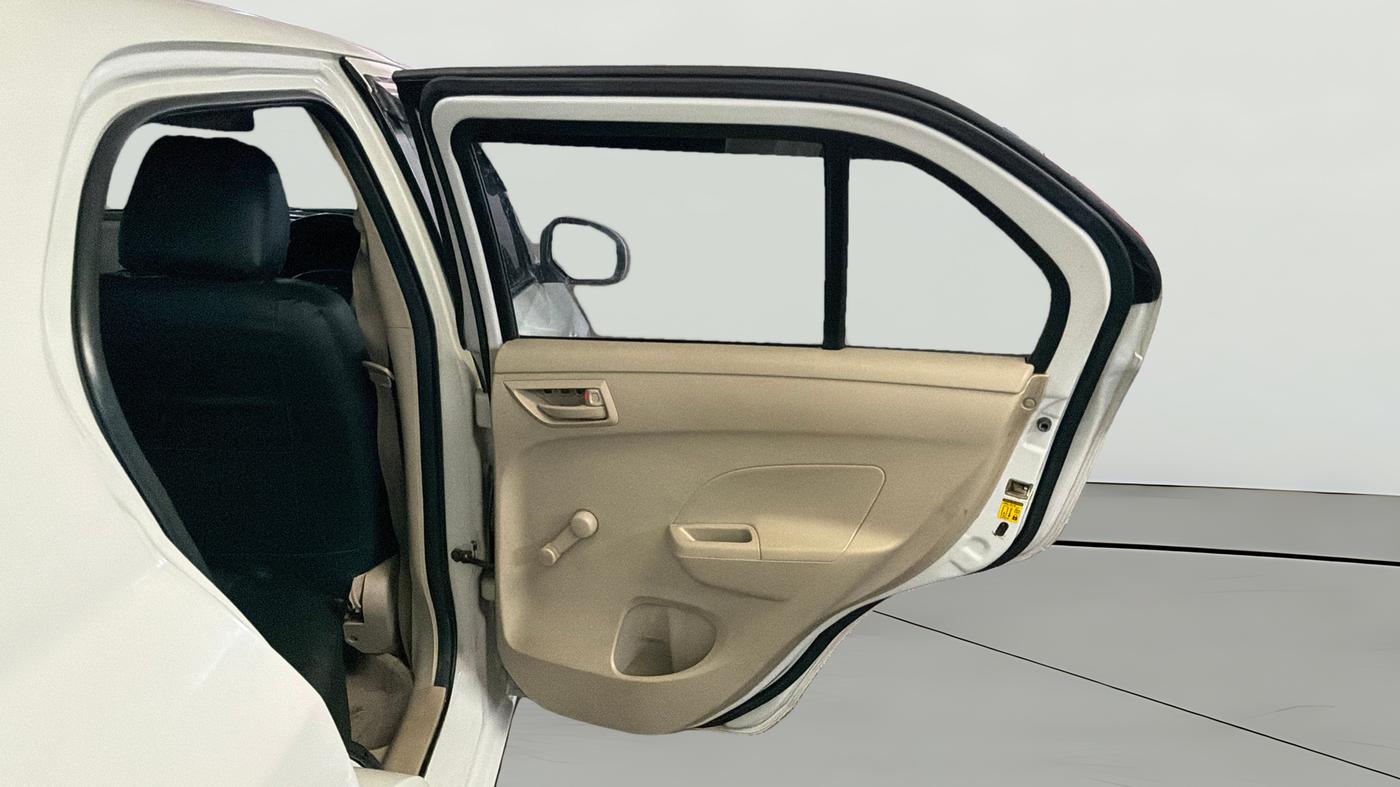 2015 Maruti Swift Dzire LXI (O), CNG, Manual, 72,280 km, RHS Rear Door
