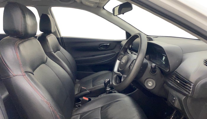 2022 Hyundai NEW I20 SPORTZ 1.5 MT, Diesel, Manual, 66,745 km, Right Side Front Door Cabin