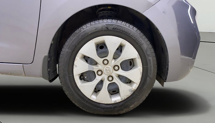 2018 Hyundai Xcent E+, Petrol, Manual, 41,224 km, Right Front Wheel