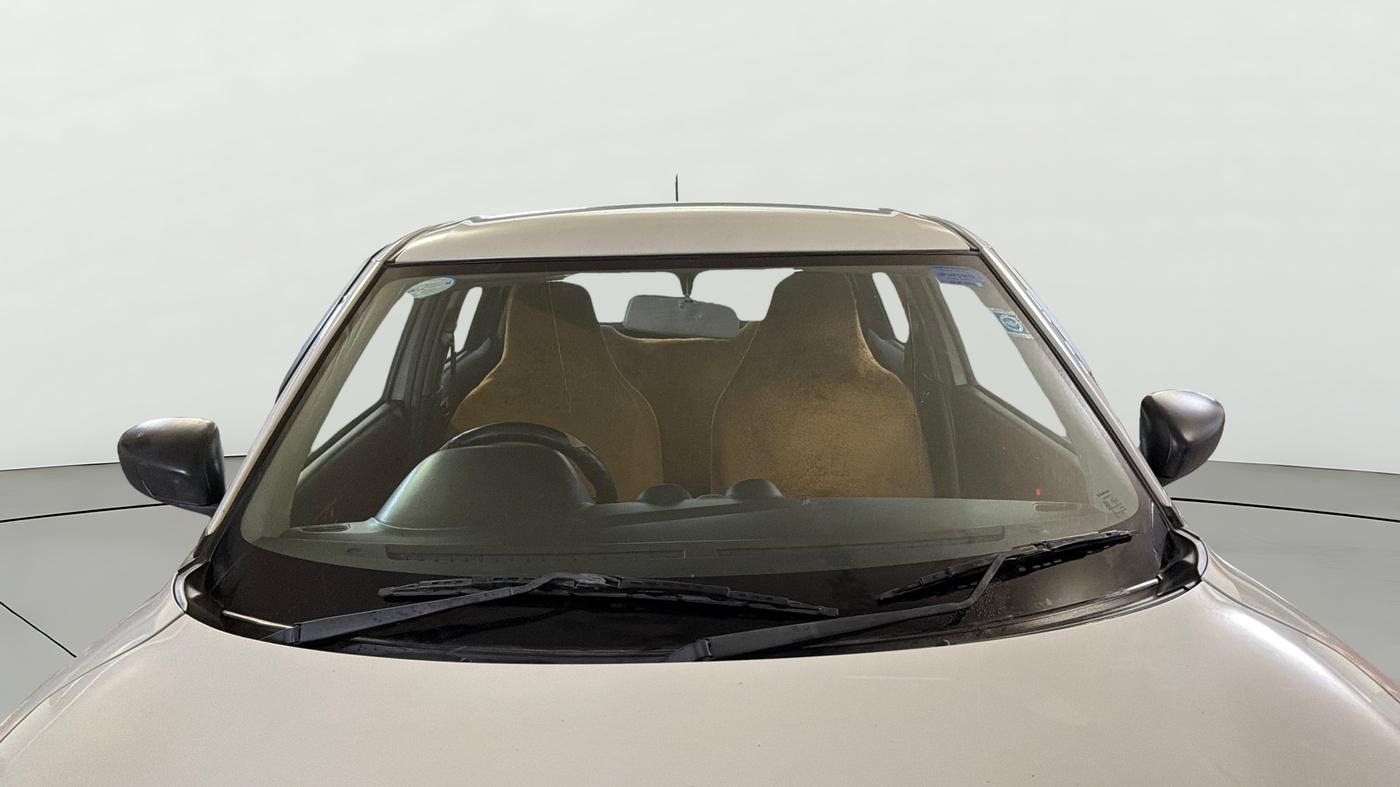 2022 Maruti Swift LXI, Petrol, Manual, 1,42,854 km, Front Windshield