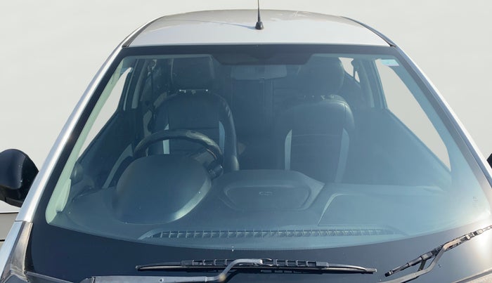 2021 Tata Tiago XT PETROL, Petrol, Manual, 1,40,973 km, Front Windshield