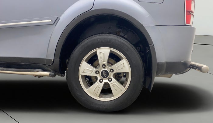 2014 Mahindra XUV500 W8, Diesel, Manual, 71,221 km, Left Rear Wheel
