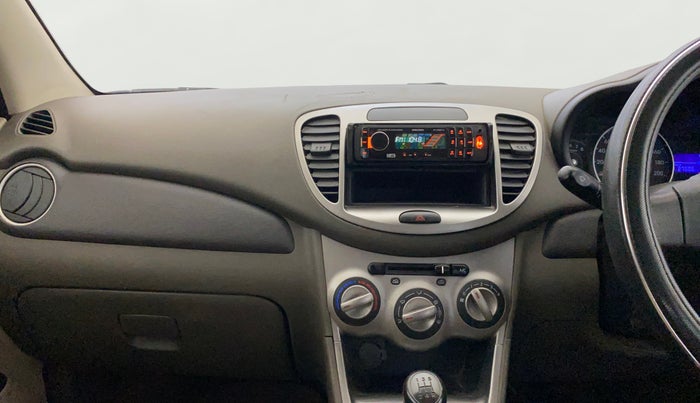 2014 Hyundai i10 MAGNA 1.1, CNG, Manual, 27,578 km, Air Conditioner