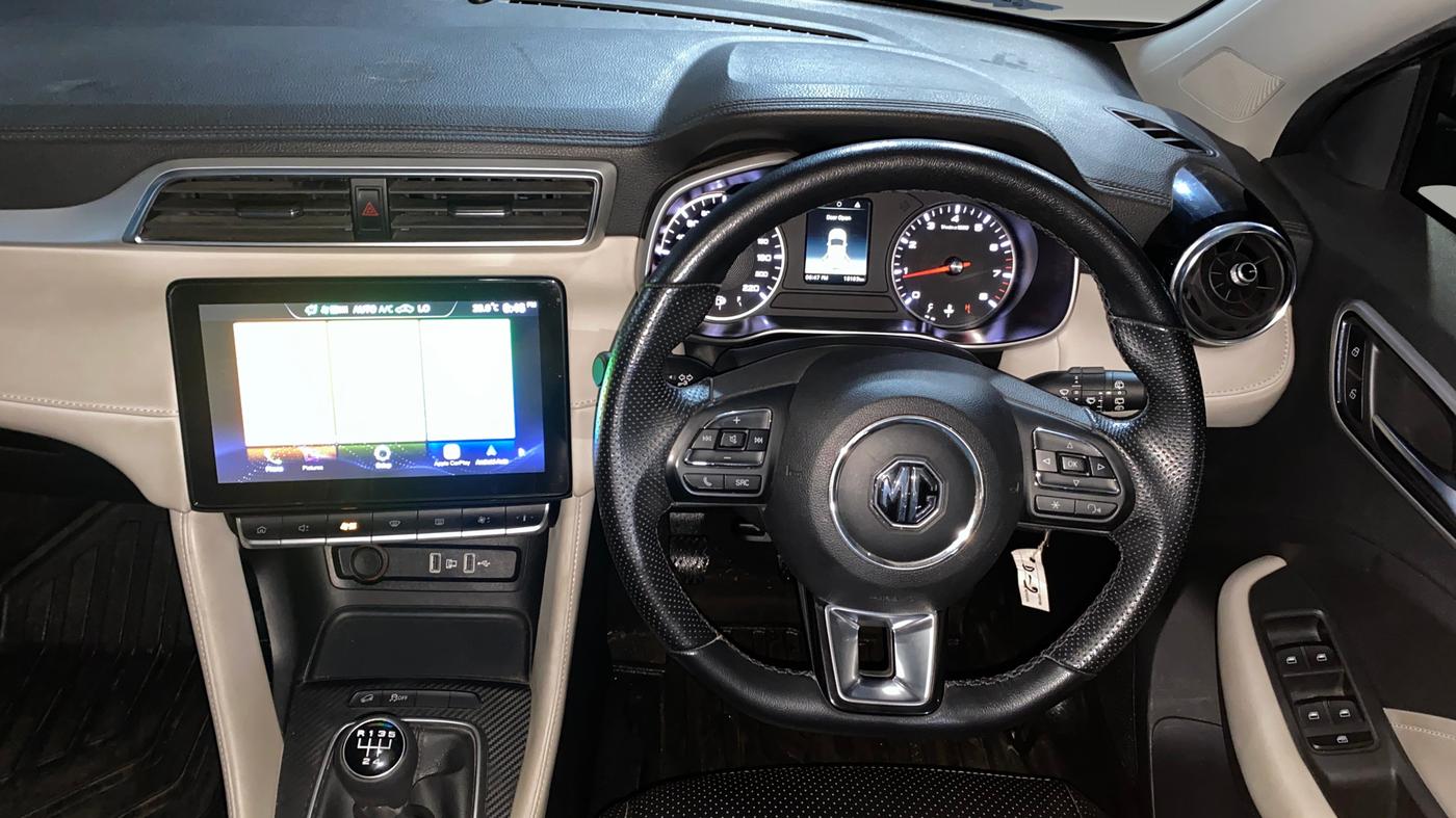 2022 MG ASTOR SUPER 1.5 MT, Petrol, Manual, 18,100 km, Steering Wheel Close Up