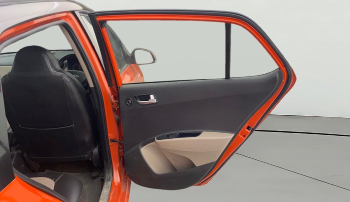 2018 Hyundai Grand i10 SPORTZ (O) AT 1.2 KAPPA VTVT, Petrol, Automatic, 59,569 km, RHS Rear Door