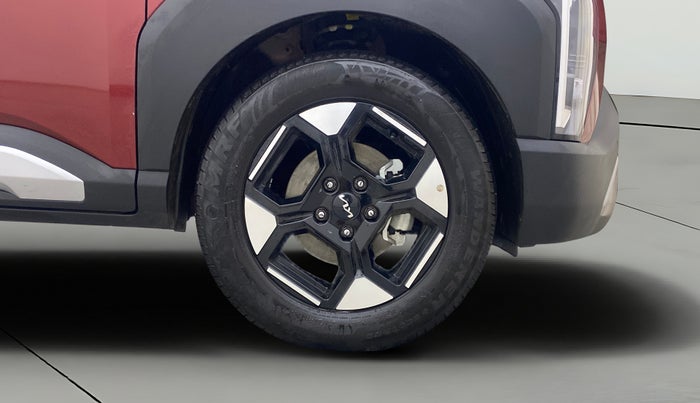 2025 KIA SYROS HTK Plus 1.0 Turbo 6MT, Petrol, Manual, 9,177 km, Right Front Wheel