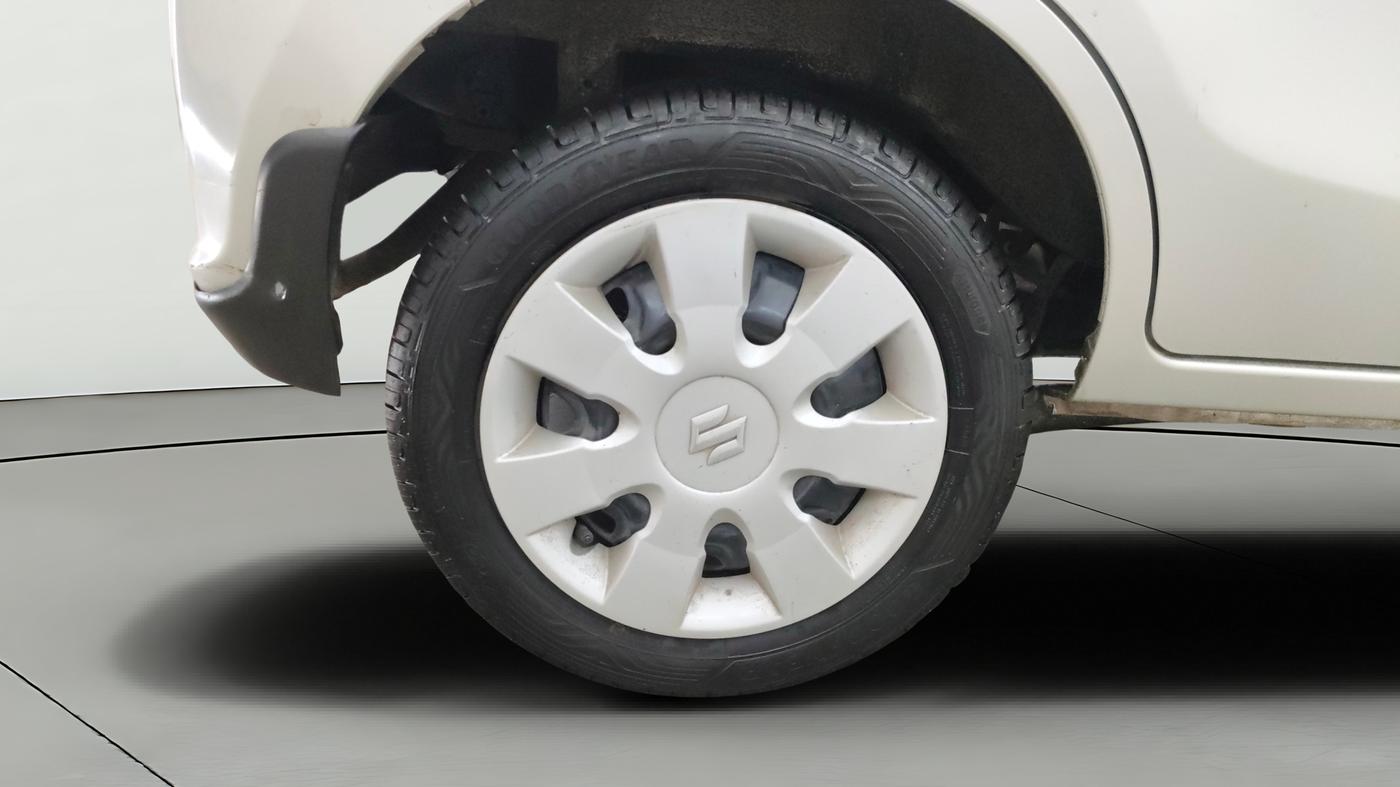 2018 Maruti Alto K10 VXI (O), Petrol, Manual, 23,077 km, Right Rear Wheel