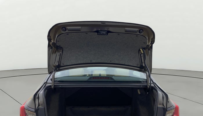 2023 Honda City 1.5L I-VTEC ZX, Petrol, Manual, 9,160 km, Boot Door Open