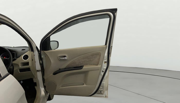 2015 Maruti Celerio ZXI, Petrol, Manual, 24,966 km, RHS Front Door