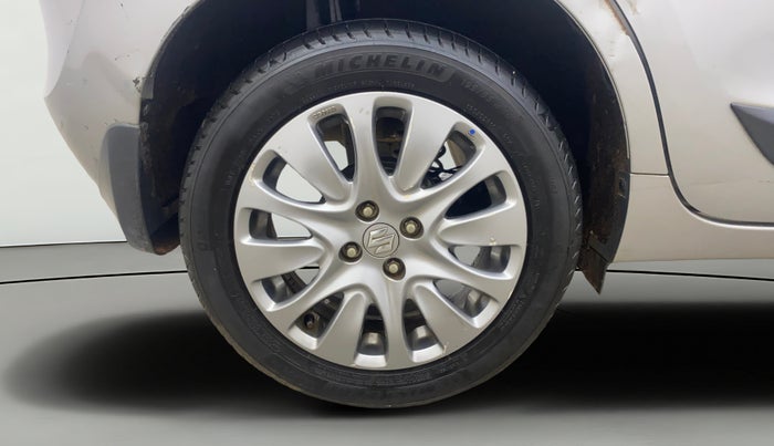 2018 Maruti Baleno ALPHA PETROL 1.2, Petrol, Manual, 1,03,548 km, Right Rear Wheel