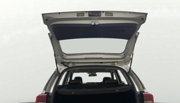 2022 KIA SONET HTX 1.0 IMT, Petrol, Manual, 84,667 km, Boot Door Open