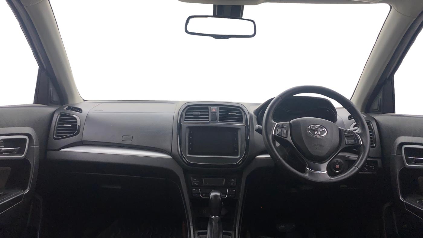 2020 Toyota URBAN CRUISER PREMIUM GRADE AT, Petrol, Automatic, 1,45,623 km, Dashboard