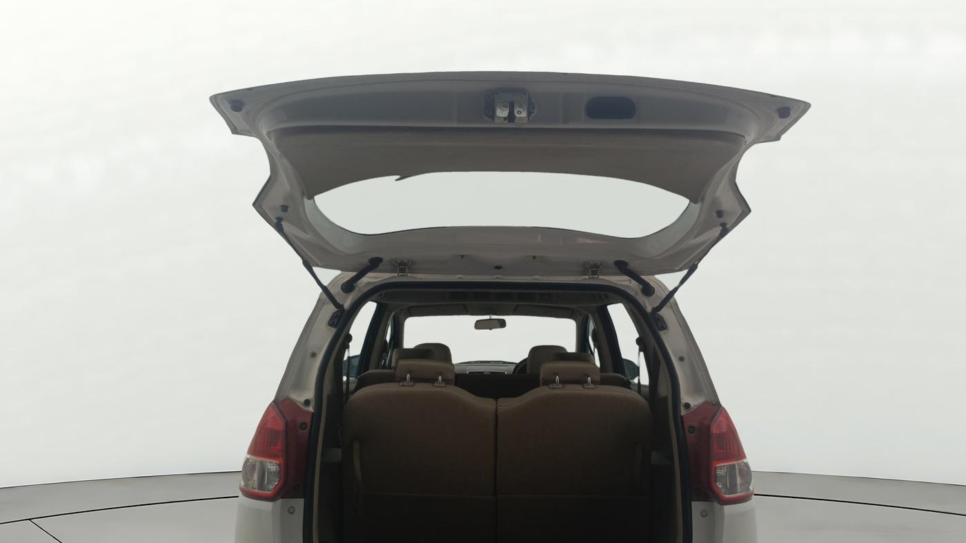 2017 Maruti Ertiga ZXI, Petrol, Manual, 88,428 km, Boot Door Open
