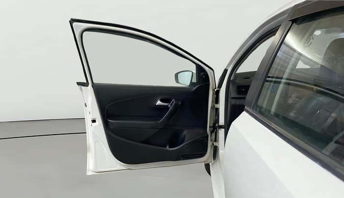 2019 Volkswagen Polo TRENDLINE 1.0L, Petrol, Manual, 67,707 km, LHS Front Door