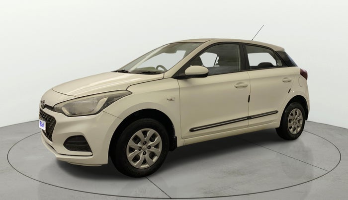 2018 Hyundai Elite i20 MAGNA EXECUTIVE CVT, Petrol, Automatic, 31,396 km, Left Front Diagonal
