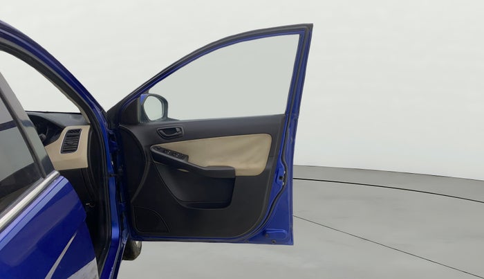 2014 Tata Zest XM PETROL, Petrol, Manual, 89,294 km, RHS Front Door