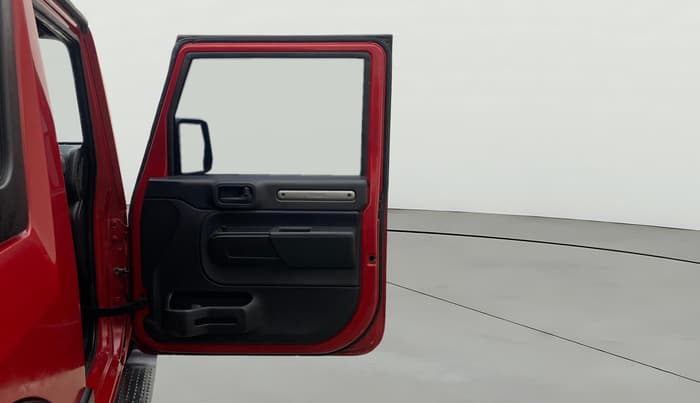 2021 Mahindra Thar LX PETROL HT 4WD AT, Petrol, Automatic, 52,832 km, RHS Front Door