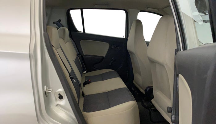 2016 Maruti Alto K10 LXI, Petrol, Manual, 30,151 km, Right Side Rear Door Cabin