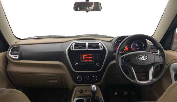 2016 Mahindra TUV300 T8, Diesel, Manual, 76,095 km, Dashboard