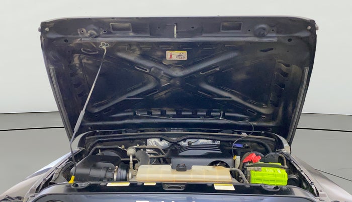 2021 Mahindra Thar LX PETROL HT 4WD AT, Petrol, Automatic, 64,419 km, Open Bonet