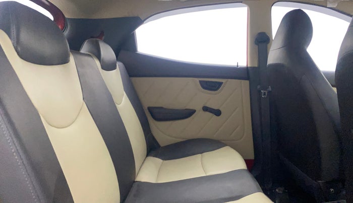 2015 Hyundai Eon D-LITE+, Petrol, Manual, 26,920 km, Right Side Rear Door Cabin