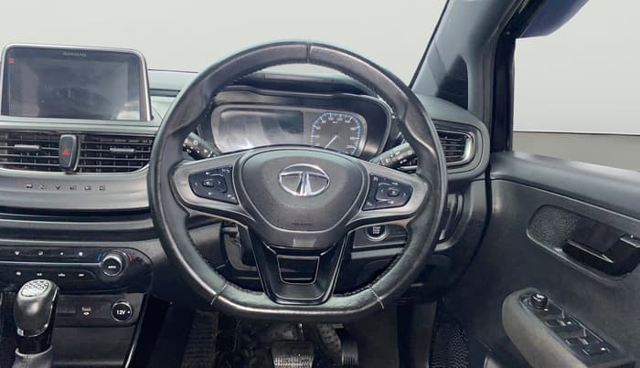 2023 Tata ALTROZ XZA PLUS DARK EDTION, Petrol, Automatic, 25,887 km, Steering Wheel Close Up