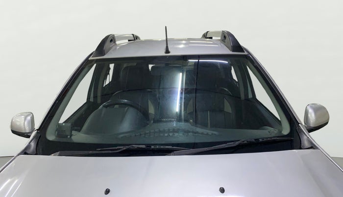 2017 Renault Duster 110 PS RXS SANDSTORM EDITION DIESEL, Diesel, Manual, 68,187 km, Front Windshield