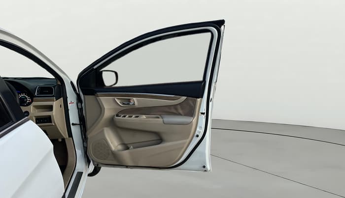 2018 Maruti Ciaz ZETA AT 1.5  SHVS PETROL, Petrol, Automatic, 93,414 km, RHS Front Door