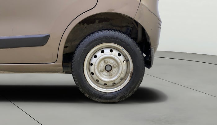 2013 Maruti Wagon R 1.0 LXI, Petrol, Manual, 36,949 km, Left Rear Wheel