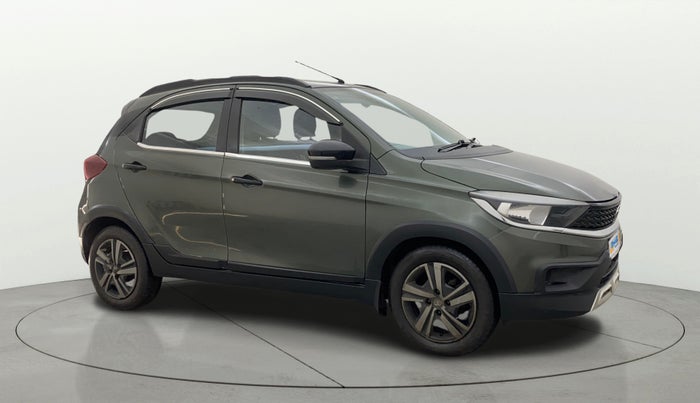 2021 Tata TIAGO NRG XZ MT, Petrol, Manual, 1,12,255 km, Right Front Diagonal