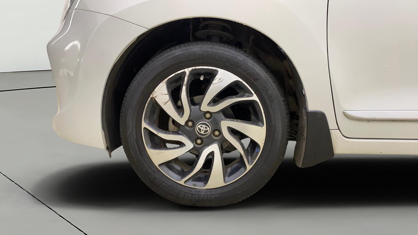 2019 Toyota Glanza V CVT, Petrol, Automatic, 29,733 km, Left Front Wheel