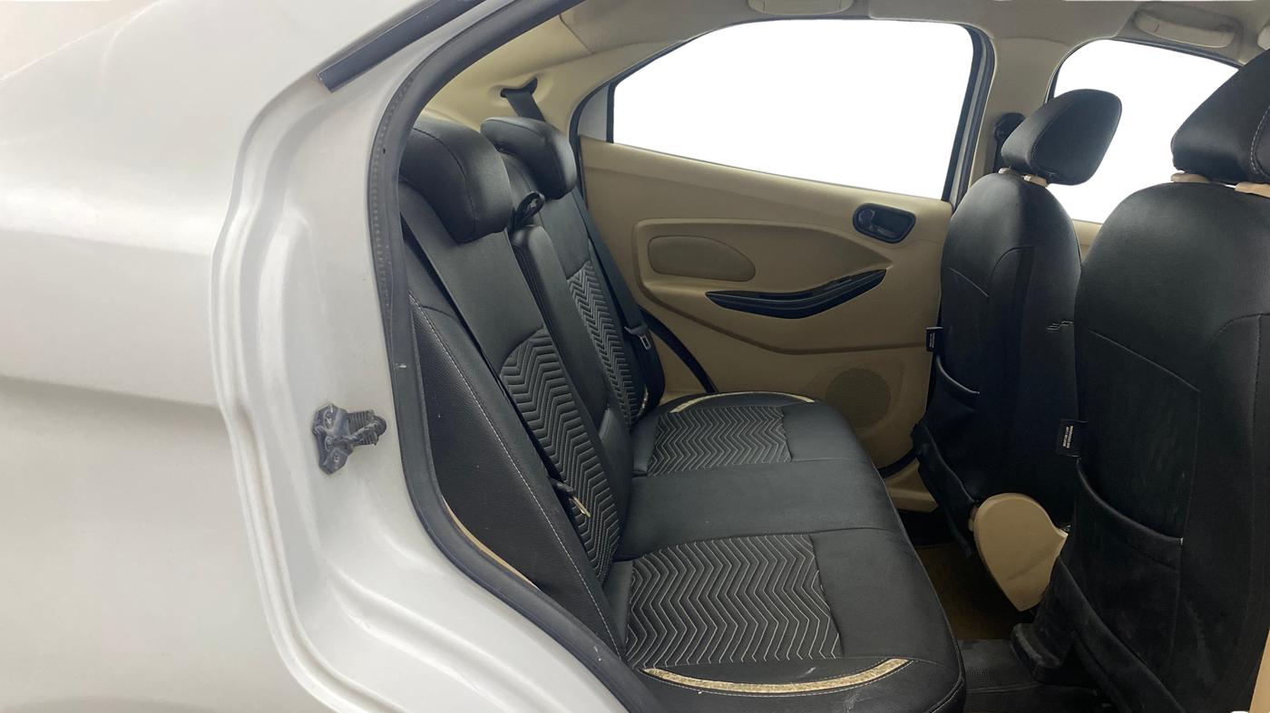 2017 Ford Figo Aspire TITANIUM1.5 DIESEL, Diesel, Manual, 1,26,823 km, Right Side Rear Door Cabin