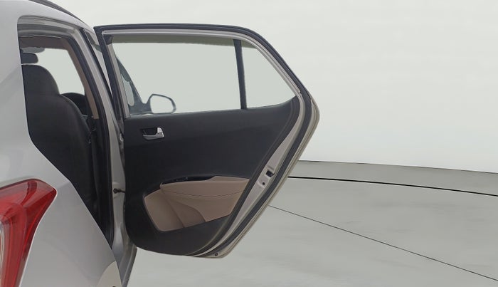 2016 Hyundai Grand i10 SPORTZ 1.2 KAPPA VTVT, Petrol, Manual, 84,427 km, RHS Rear Door