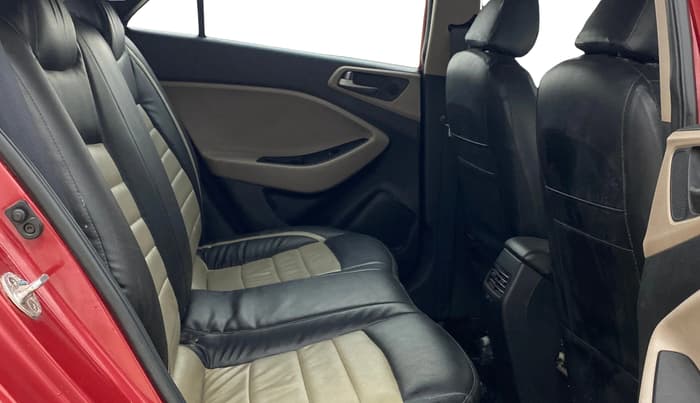2016 Hyundai Elite i20 MAGNA 1.2, Petrol, Manual, 35,710 km, Right Side Rear Door Cabin