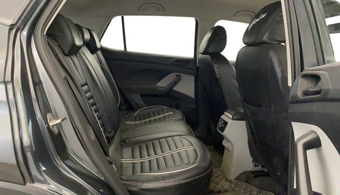 2025 Skoda KUSHAQ ACTIVE 1.0L TSI MT, Petrol, Manual, 20,557 km, Right Side Rear Door Cabin