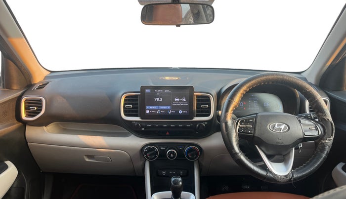 2022 Hyundai VENUE S(O) 1.2, Petrol, Manual, 1,31,745 km, Dashboard