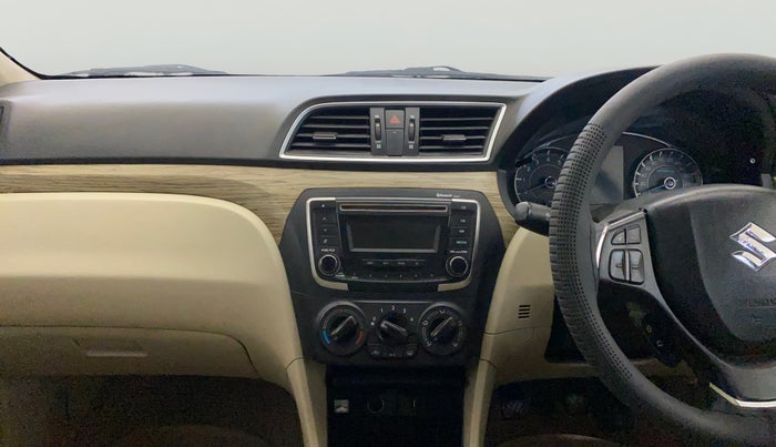 2018 Maruti Ciaz SIGMA 1.5 SHVS MT  PETROL, Petrol, Manual, 64,010 km, Air Conditioner