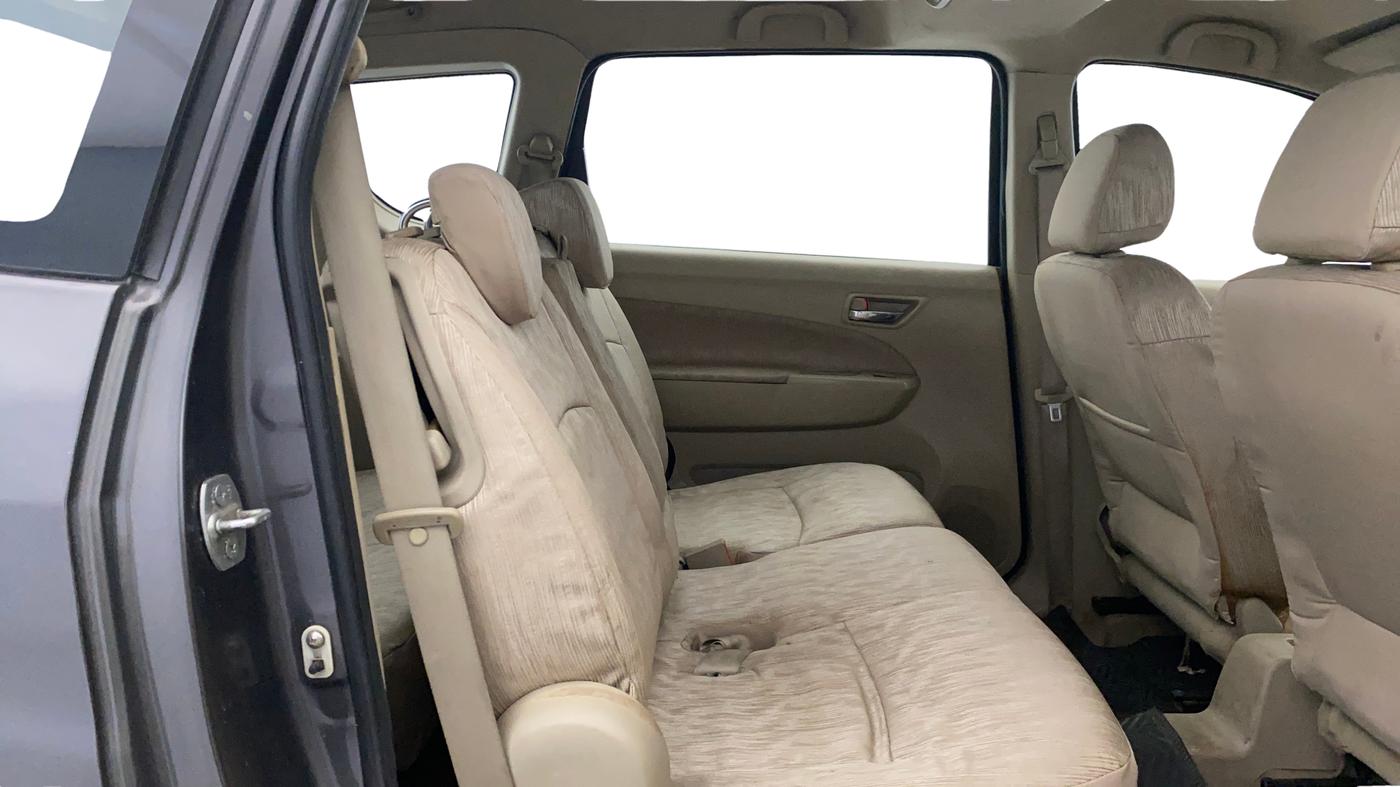 2014 Maruti Ertiga VXI, Petrol, Manual, 48,022 km, Right Side Rear Door Cabin