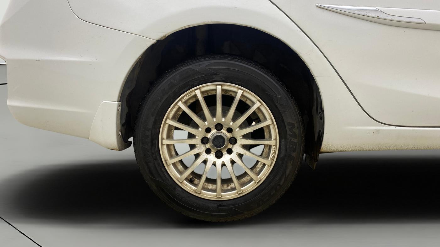 2016 Maruti Ciaz VXI+, Petrol, Manual, 75,442 km, Right Rear Wheel