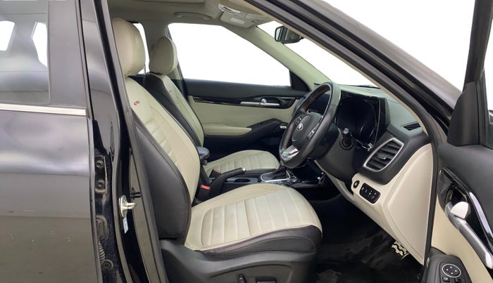 2020 KIA SELTOS GTX PLUS DCT 1.4 PETROL, Petrol, Automatic, 60,243 km, Right Side Front Door Cabin