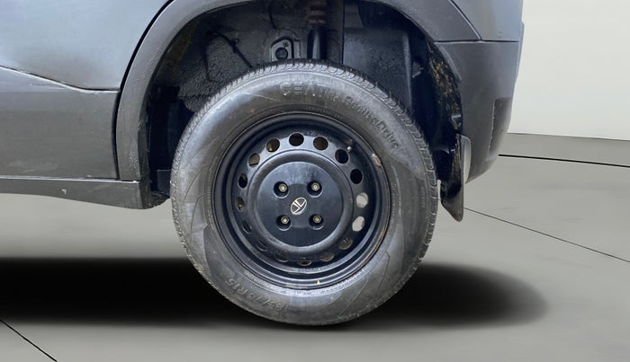 2023 Tata PUNCH PURE MT, Petrol, Manual, 38,425 km, Left Rear Wheel
