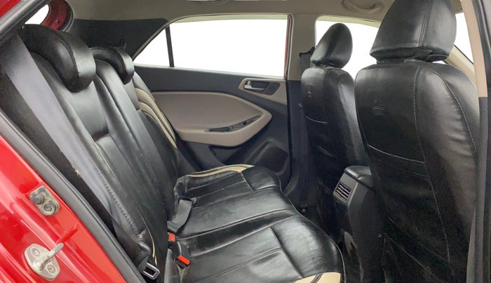 2014 Hyundai Elite i20 ASTA 1.2, Petrol, Manual, 1,15,714 km, Right Side Rear Door Cabin