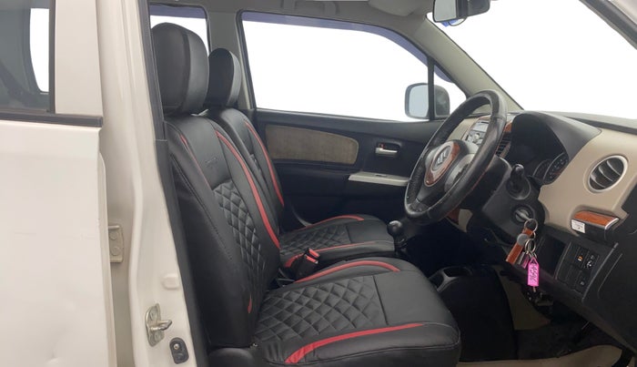 2015 Maruti Wagon R 1.0 VXI, Petrol, Manual, 63,975 km, Right Side Front Door Cabin