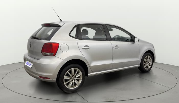 2015 Volkswagen Polo HIGHLINE1.2L, Petrol, Manual, 76,337 km, Right Back Diagonal
