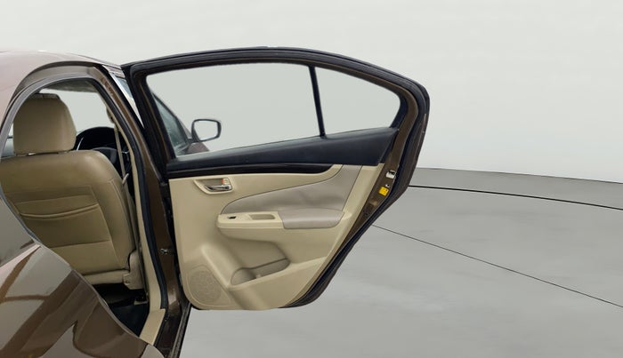 2015 Maruti Ciaz ZXI+, Petrol, Manual, 76,770 km, RHS Rear Door